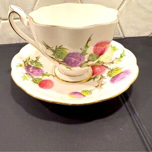 QUEEN ANNE TEA CUP & SAUCER - "DUNDEE THISTLE" FINE BONE CHINA Vintage
